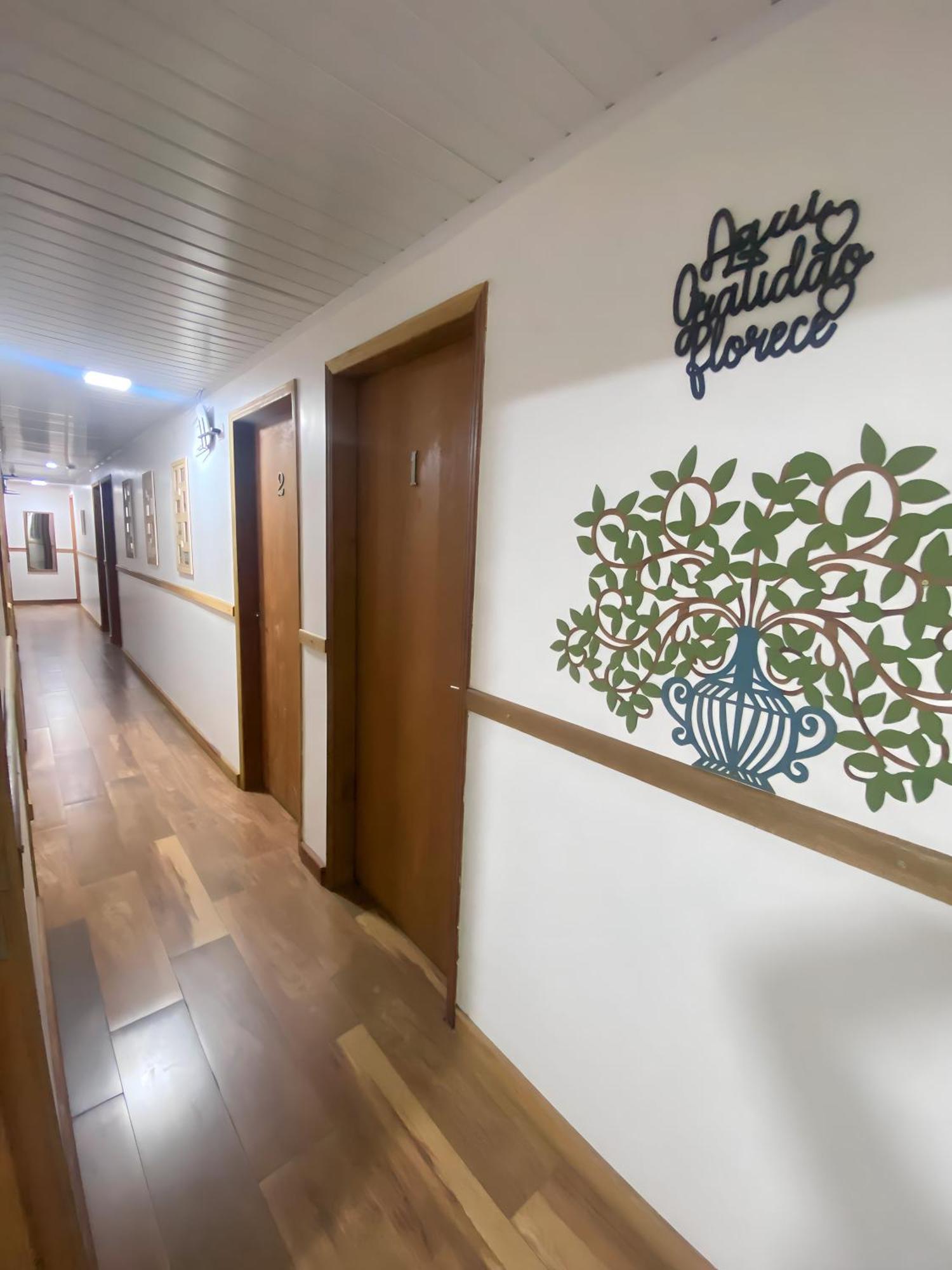 Queiroz Palace Hotel Siqueira Campos Екстер'єр фото