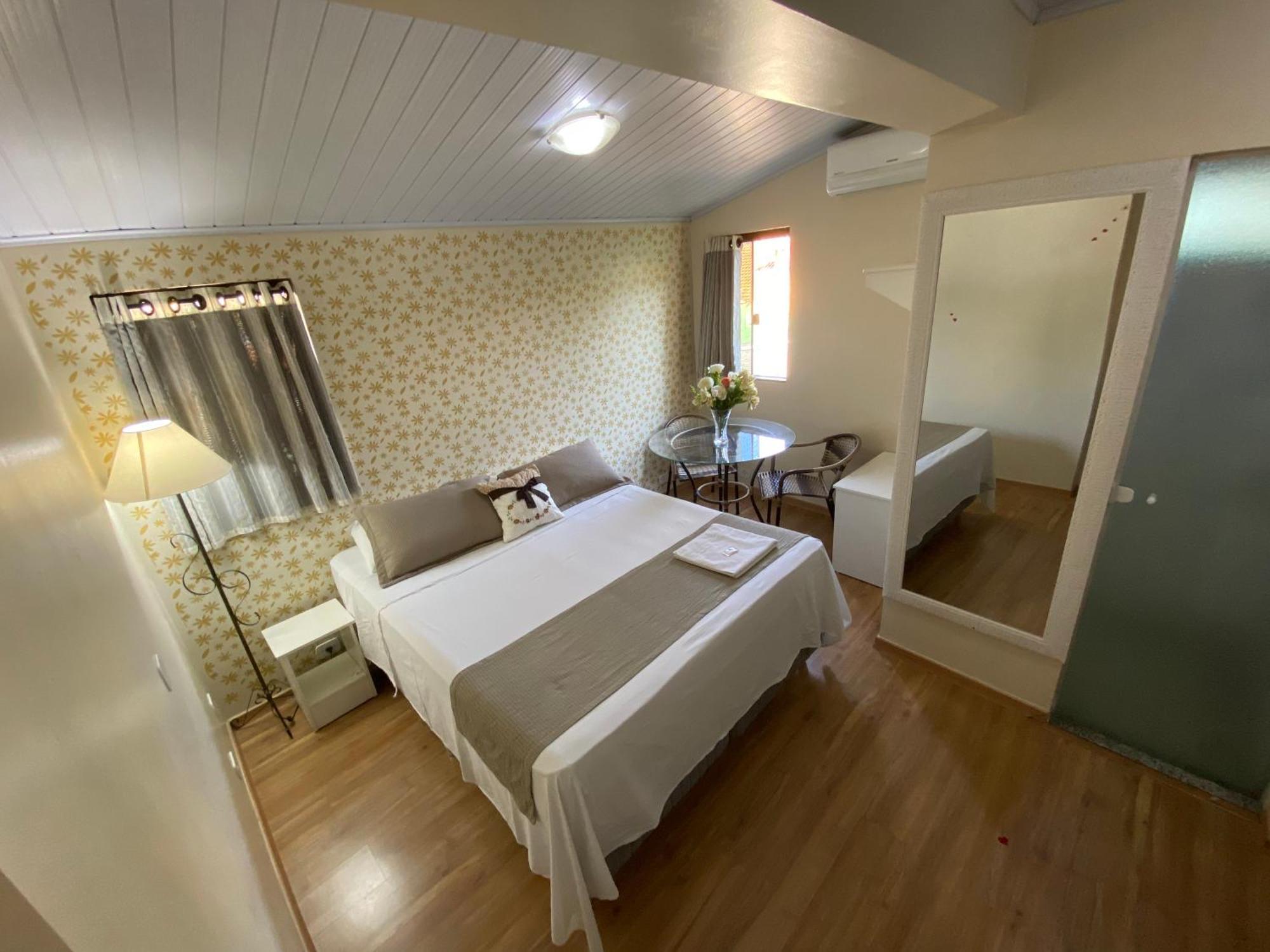 Queiroz Palace Hotel Siqueira Campos Екстер'єр фото